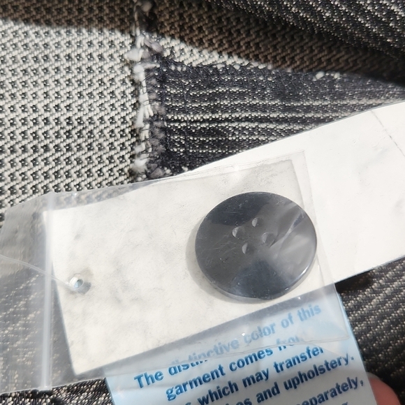 Old Navy Denim Jean Jacket Medium - Picture 7 of 11